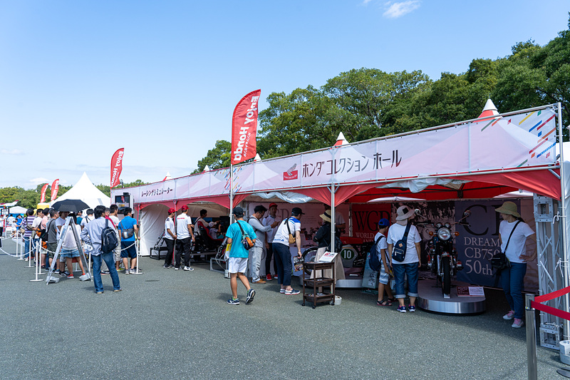 各ブースはこんな感じ。では順番に回ってみましょう