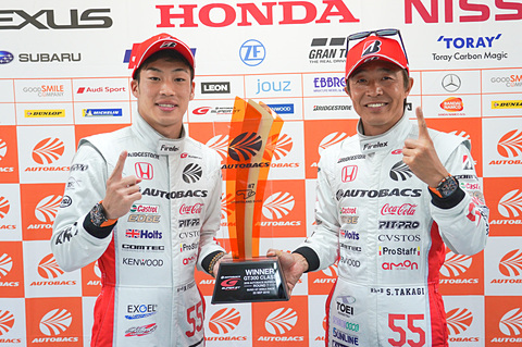 SUPER GT 第7戦 SUGO】雨を制した3号車 CRAFTSPORTS MOTUL GT-Rと55