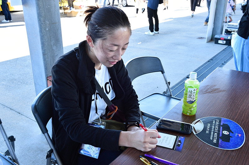 未来へメッセージを残すタイムカプセル作りコーナーもあった