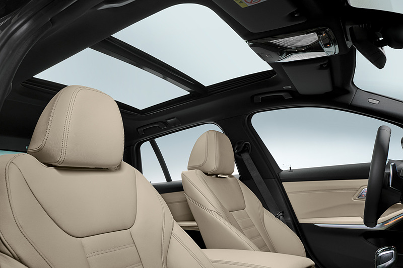 330i ツーリング M Sportのインテリア