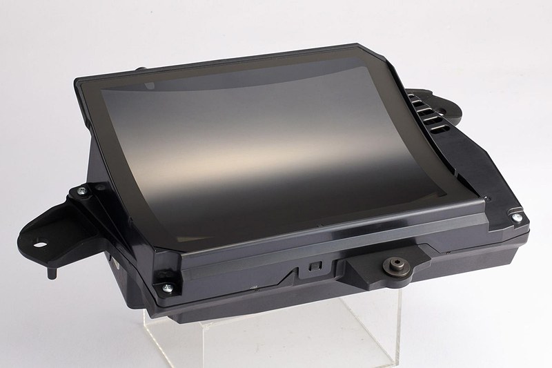 新型「スカイライン」に採用されたパナソニックの小型HUD