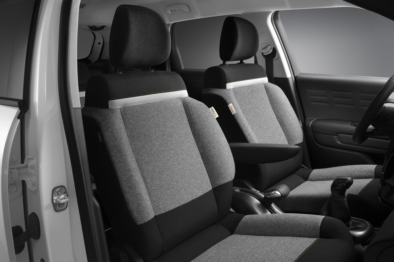 ブロンズステッチ入りファブリックコンビネーションシート