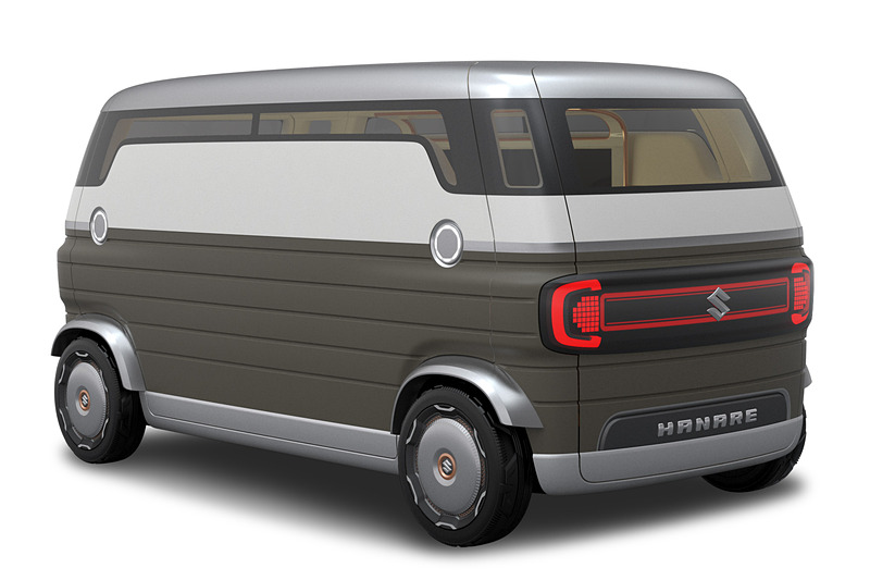 2040年以降のスズキ車をイメージしたというHANARE。前後で同じデザインを採用
