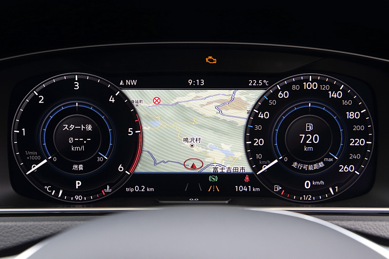 特別仕様車「TDI Highline Meister」のインテリア。レザーシートはベージュとブラックを用意する。デジタルメータークラスターの“Active Info Display”や「ジェスチャーコントロール」対応の純正インフォテイメントシステム“Discover Pro”はMeister専用装備