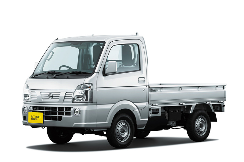 NT100 クリッパー GX（3速AT/4WD）
