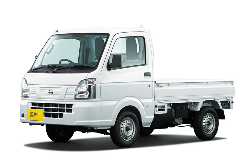 NT100 クリッパー DX セーフティ パッケージ（3速AT/4WD）