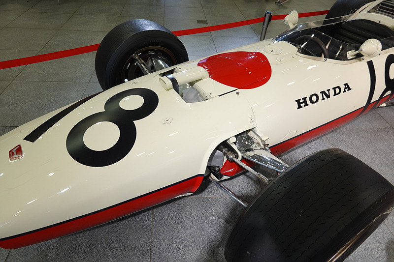 3.0リッターのF1マシンとして作られたRA273