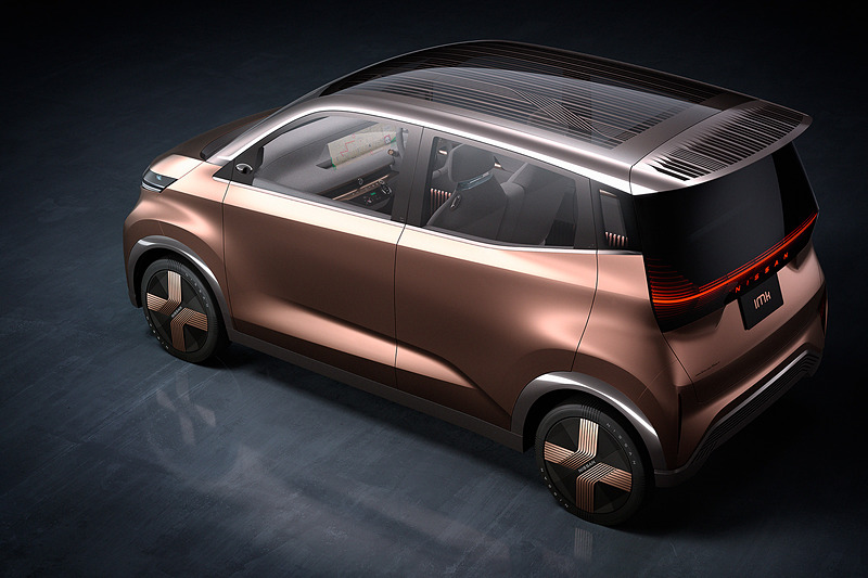 ボディカラーは日本文化にゆかりのある「アカガネ」を採用