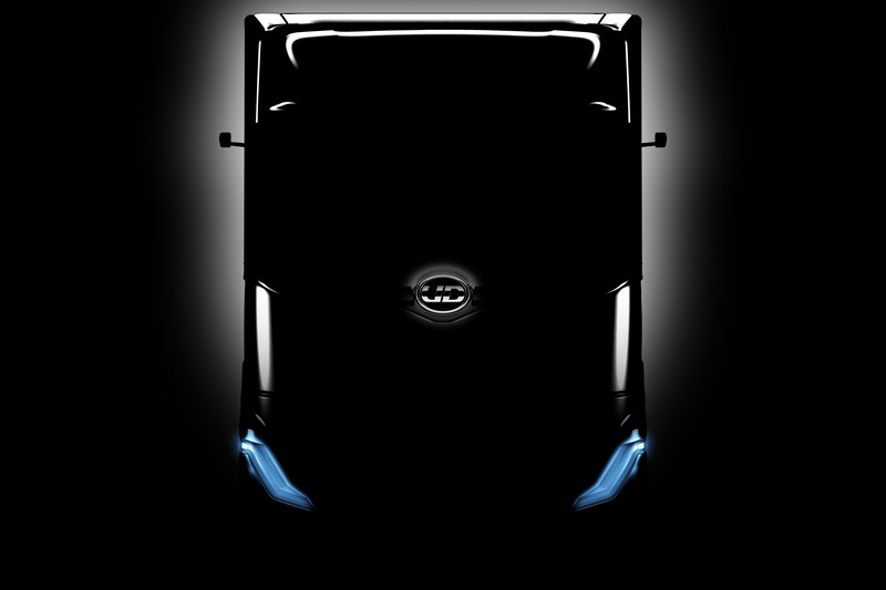 「未来」を示すコンセプトトラックを世界初公開