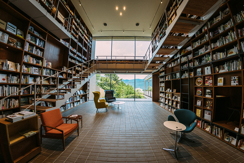 書店機能付きライフスタイルホテル「箱根本箱」自遊人＋ASHIKARI