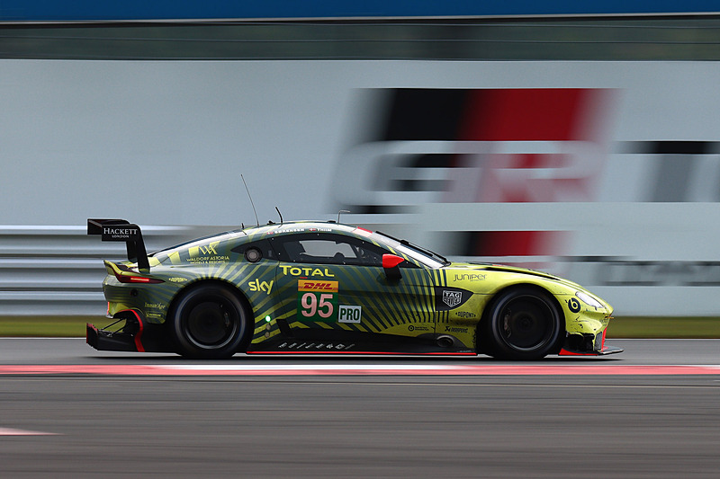 LMGTE Proクラス優勝のアストンマーティン・レーシングの95号車アストンマーティン ヴァンテージ AMR（マルコ・ソーレンセン/ニッキ・ティーム組）