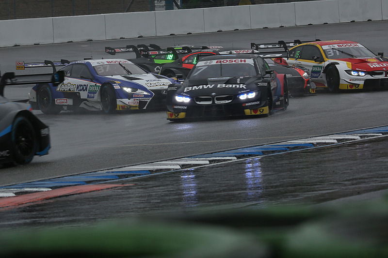 1周目の激しい順位争い