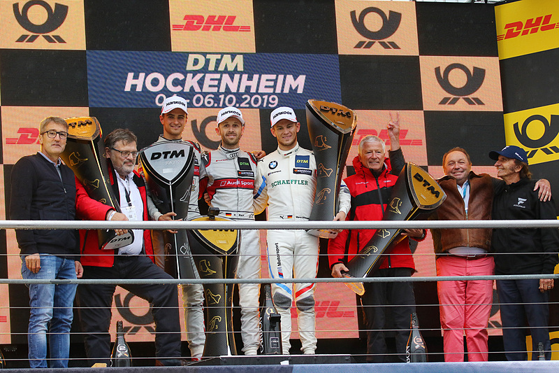 シリーズ表彰式