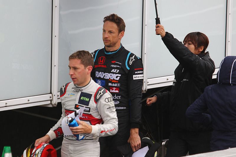 ドライのレースでは大活躍だったジェンソン・バトン選手も、ウェットでは2～3秒差の厳しい展開に。レース後には「今日はレースじゃなかった」と語った