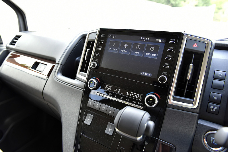 各種スイッチ類など