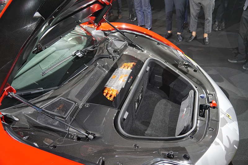 フロントのトランクスペース