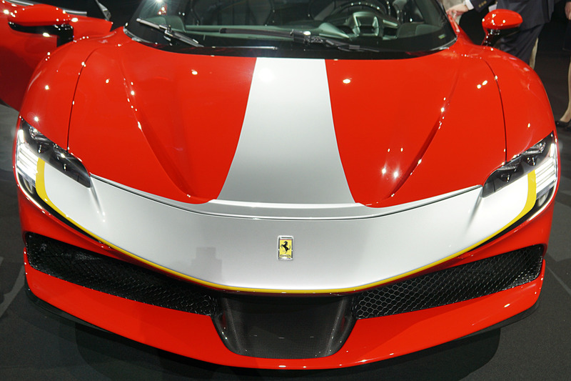 SF90 Stradaleの細部