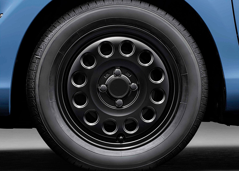 15インチアルミホイールセット（5万9400円）