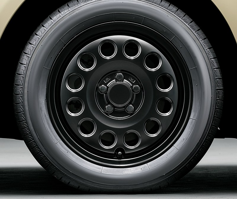 15インチアルミホイールセット（5万9400円）