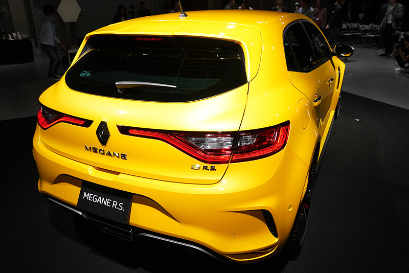 メガーヌ ルノー・スポール トロフィー EDC