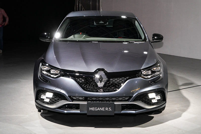 メガーヌ ルノー・スポール トロフィー MT