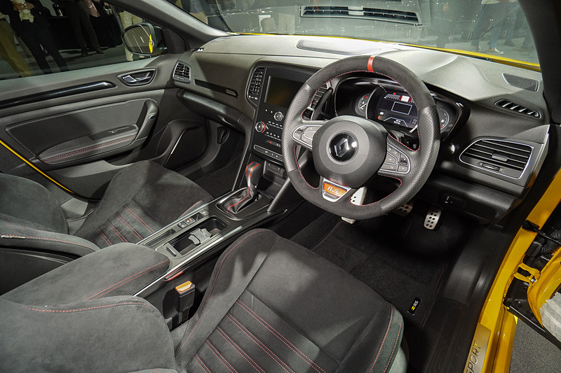 メガーヌ ルノー・スポール トロフィー EDCのインテリア