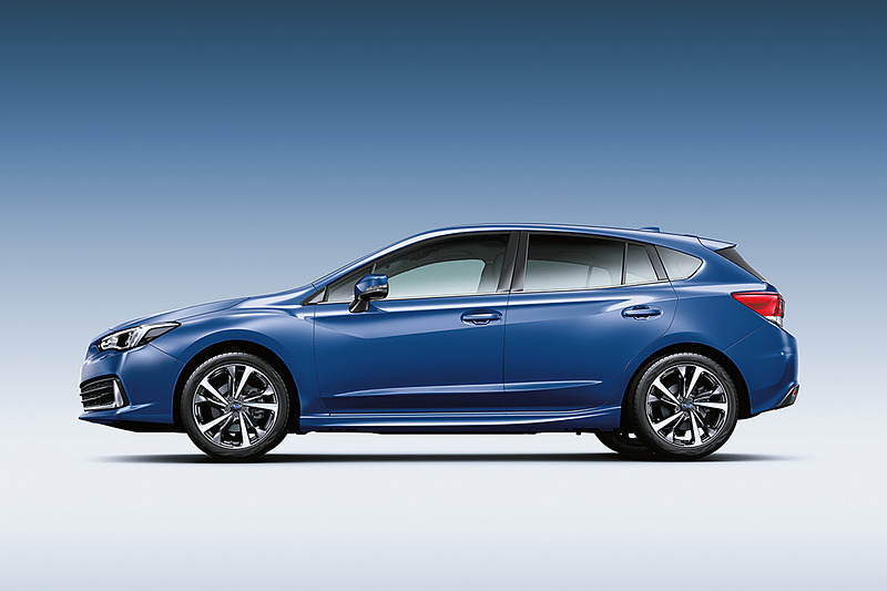 クォーツブルー・パール