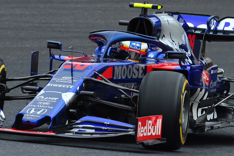 日本GPのFP1を走行する山本尚貴選手（38号車 トロロッソ・ホンダ）