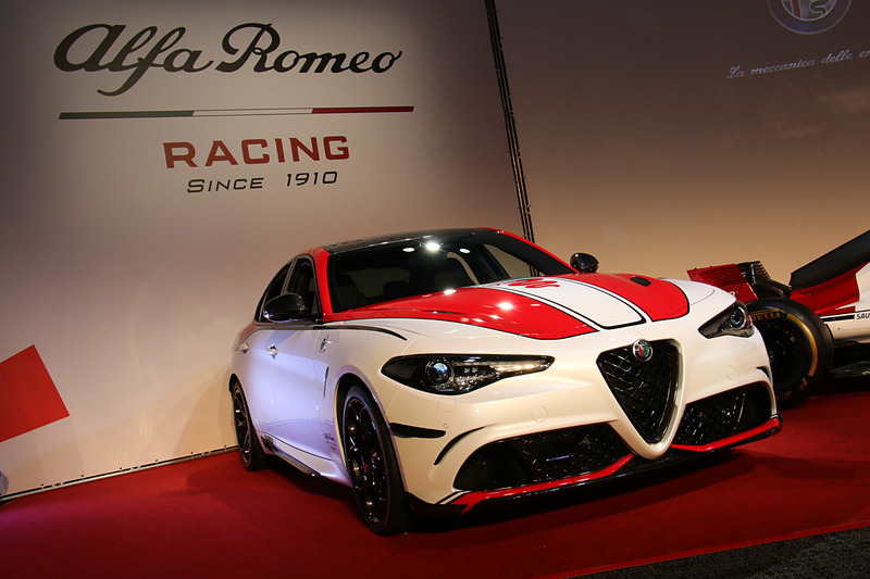 「ジュリア クアドリフォリオ F1 Tributo」