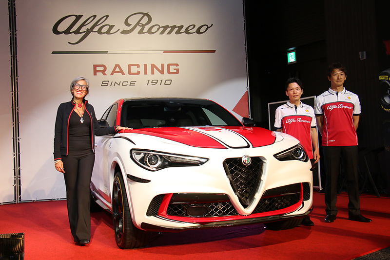 発表会の最後に行なわれたフォトセッション