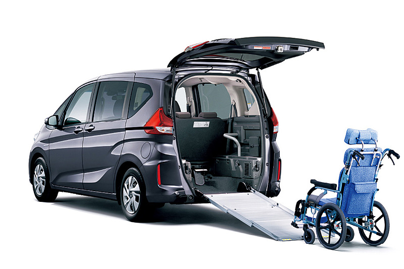 フリード＋ HYBRID G Honda SENSING 車いす仕様車
