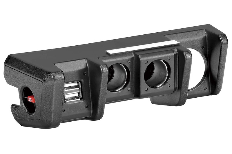 ジムニー専用 増設電源ユニット（品番：NZ587）。製品サイズは187×95×60mm（幅×奥行き×高さ）