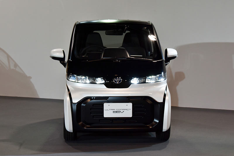 超小型EV。ボディサイズは2490×1290×1550mm（全長×全幅×全高）