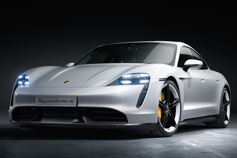 新型EV「タイカン」