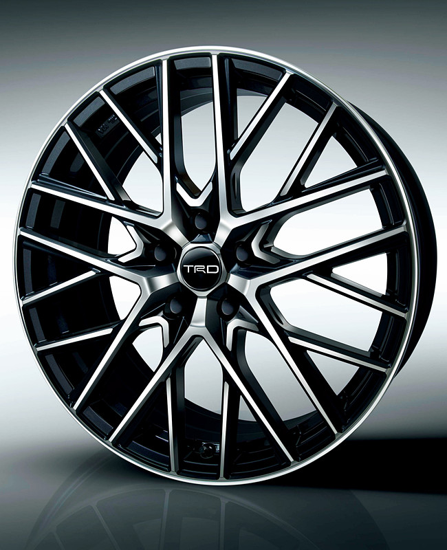 19インチアルミホイール「TRD TF9」（ブリリアントブラックポリッシュ/リムブラッシュドマットブラック）＆ナットセット：20万4500円（税別）/台