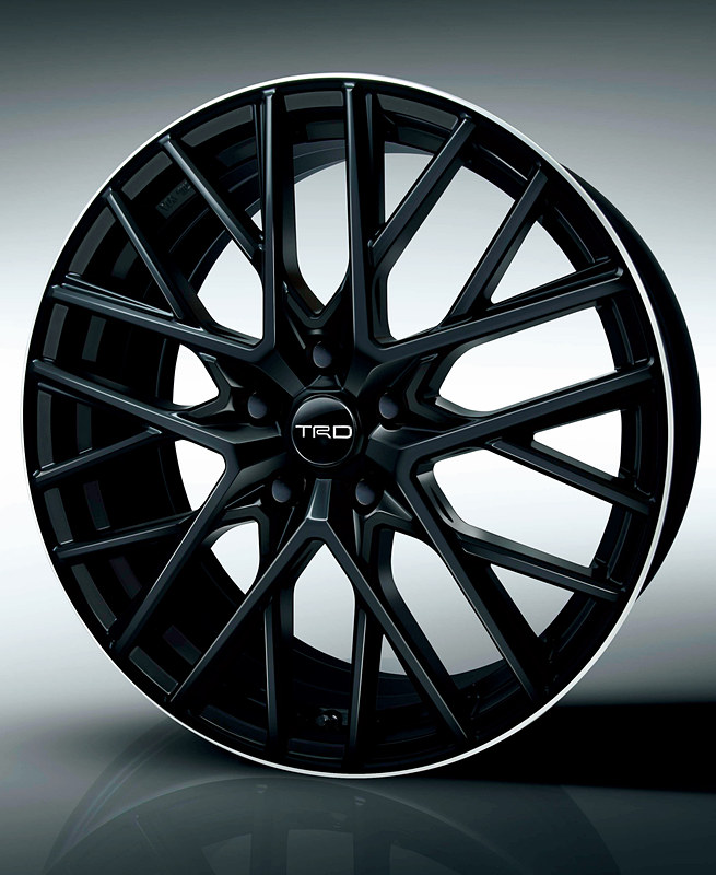 19インチアルミホイール「TRD TF9」（ブリリアントブラックポリッシュ/リムブラッシュドマットブラック）＆ナットセット：20万4500円（税別）/台