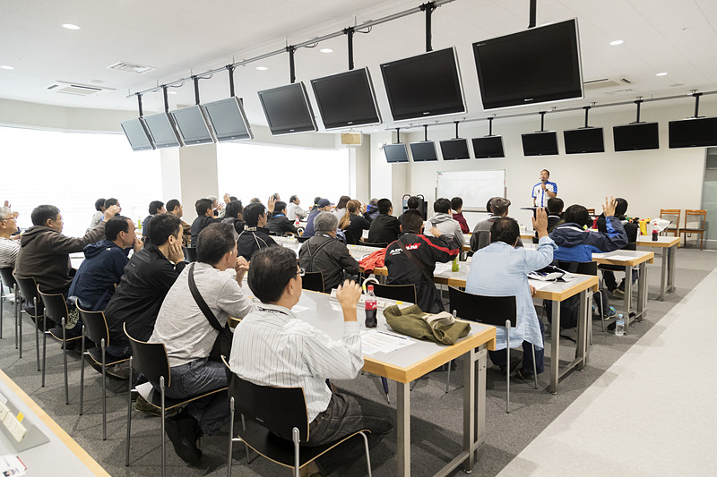 ドライバーブリーフィング