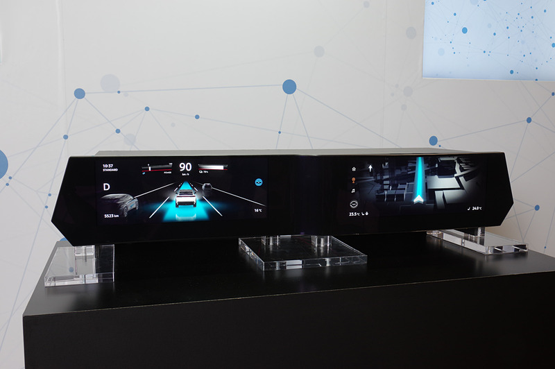 シームレスな結合型ディスプレイ