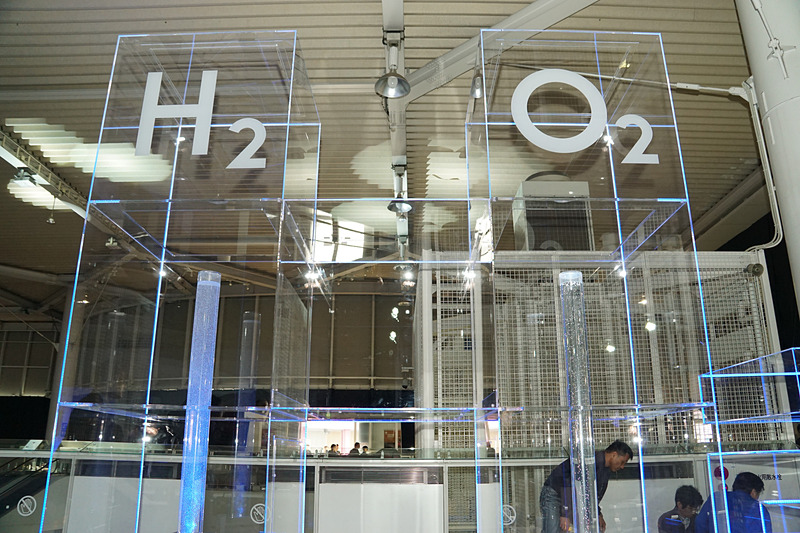 最新の宇宙技術やFCV（燃料電池車）の仕組みなどについて紹介する未来のエネルギーエリア