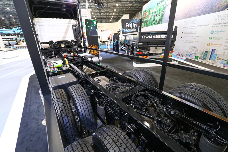 架装してない状態を展示した