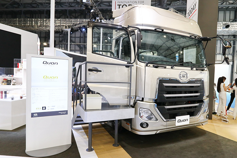 クオン GKトラクター。電子制御式オートマチックトランスミッション「ESCOT-VI」を搭載している