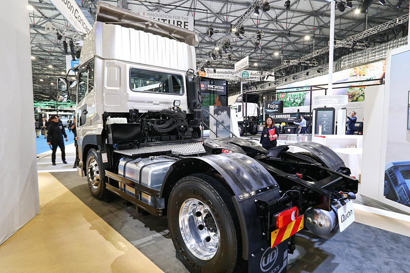 クオン GKトラクター。電子制御式オートマチックトランスミッション「ESCOT-VI」を搭載している