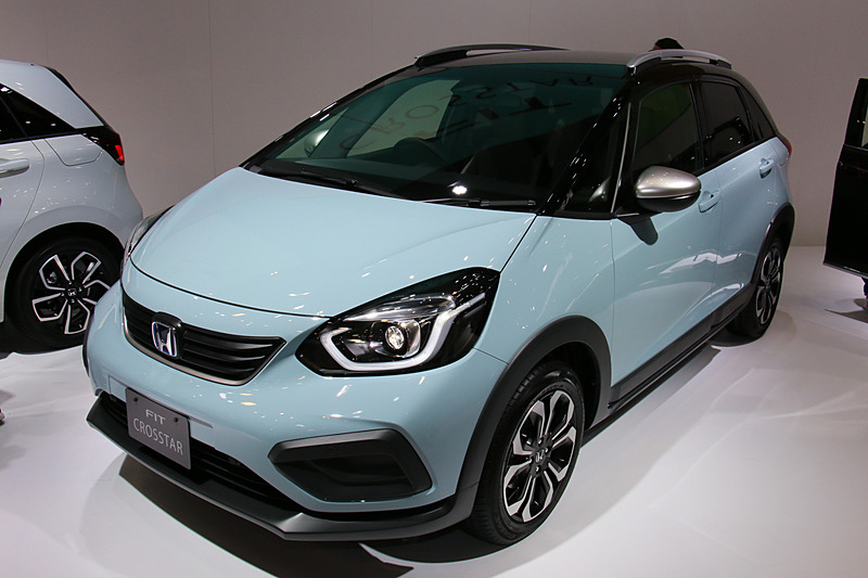 フィット クロスター