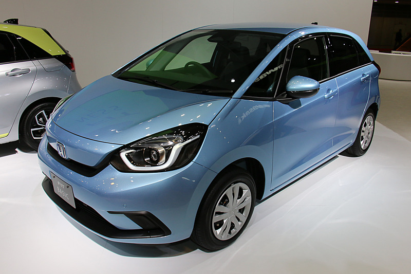 フィット ベーシック