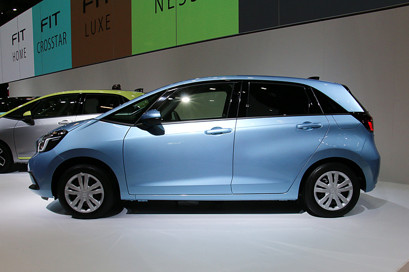 フィット ベーシック