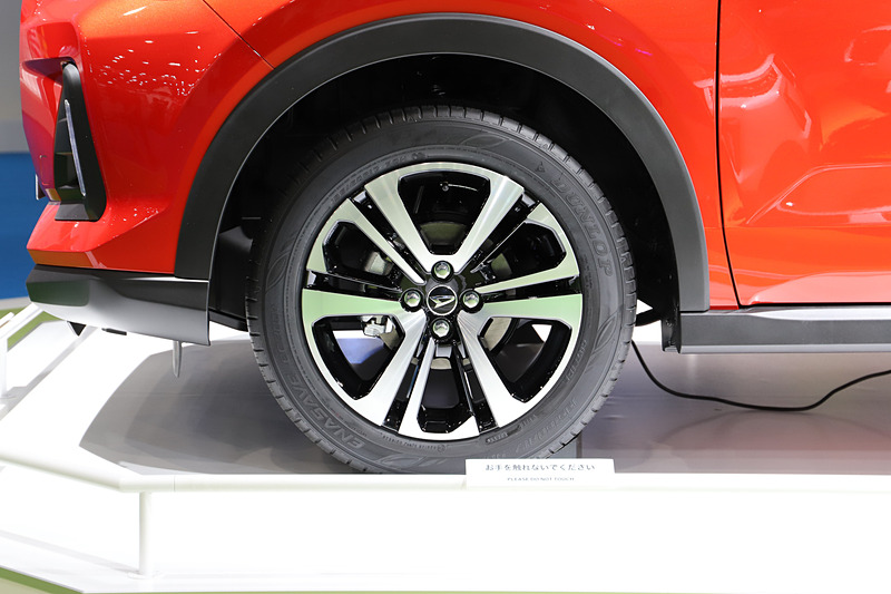 新型コンパクトSUV