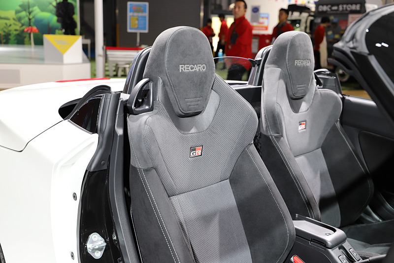 コペン GR SPORTのインテリア