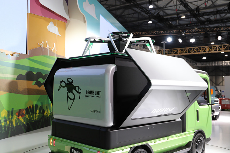 換装できる荷台にはドローンが載せられていた