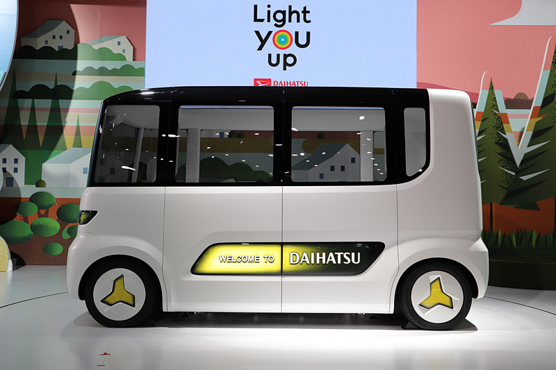 IcoIco（イコイコ）。四角いボディではあるが、進行方向は決まっているとのこと