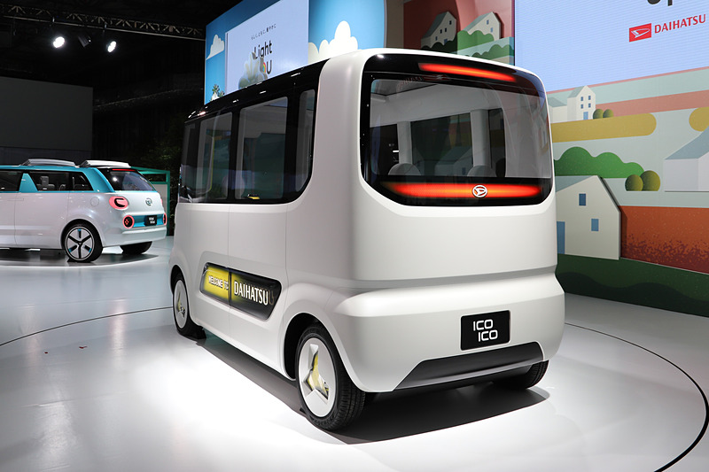 IcoIco（イコイコ）。四角いボディではあるが、進行方向は決まっているとのこと